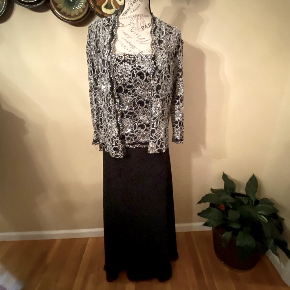 Emma Street Sleeveless Gown With Jacket